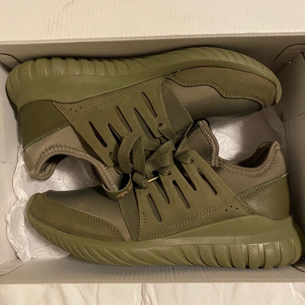 Women’s Adidas Tubular Radial